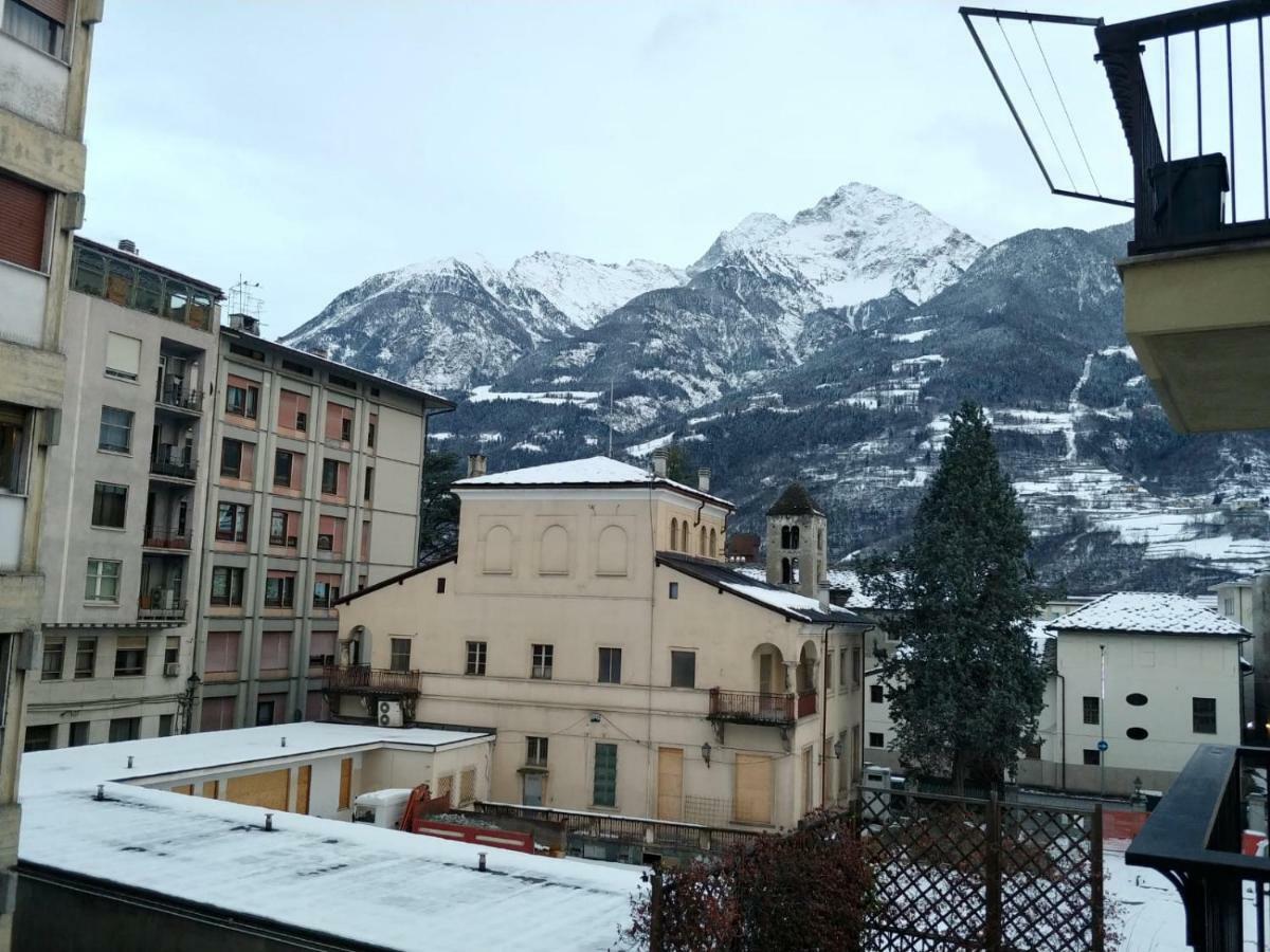 Appartamento Domotico Aosta Esterno foto