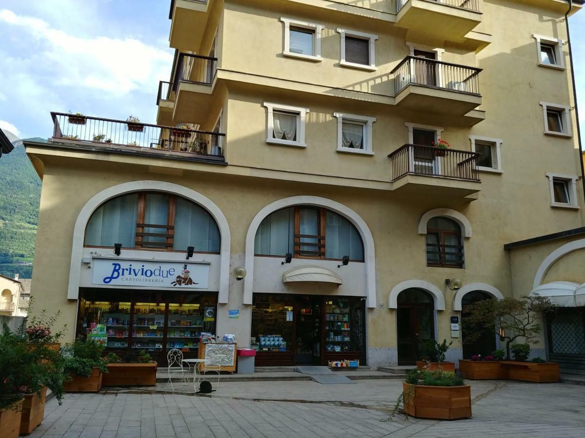 Appartamento Domotico Aosta Esterno foto